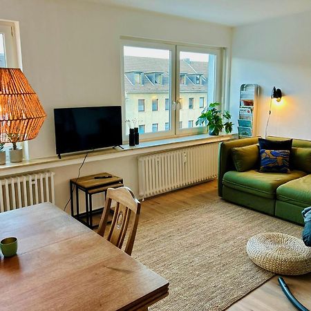 Feelslikehome - Wunderschoene Und Zentrale Wohnung Mit Balkon&Parkplatz Bochum Luaran gambar