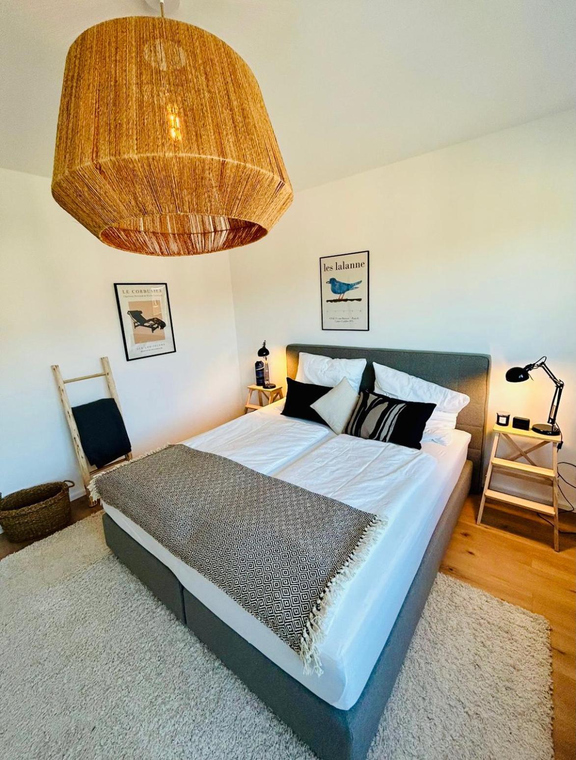 Feelslikehome - Wunderschoene Und Zentrale Wohnung Mit Balkon&Parkplatz Bochum Luaran gambar